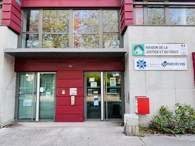 maison justice droit sosmedecins stjulienengenevois